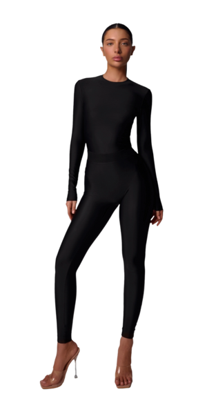 //magmaclothes.com.ua/cdn/shop/files/Space_Black_Long_Sleeve_f1-1-1_300x.png?v=1760015919