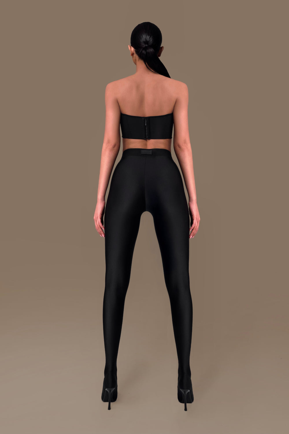 Covered space leggings